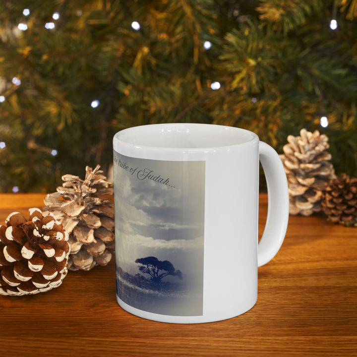 Taza de cerámica de la Tribu de Judá – Taza cristiana de café | Taza con las Escrituras del León de Judá | Regalo espiritual para hombres y mujeres (325 ml, 430 ml)