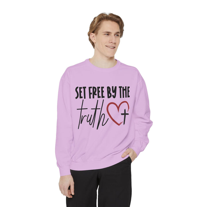 Set Free By Truth Unisex Garment-Dyed Sweatshirt - Faith Scripture Gift | Gifts Of Words